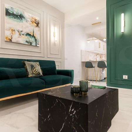 Glamorous Flat In The Heart Of Malaga By Rems Buitenkant foto